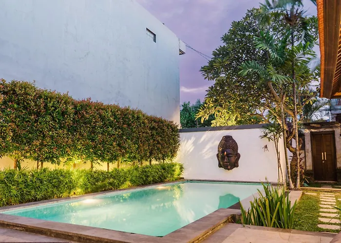 Linda Canggu-fast Wifi, Pool, 3 Min To Finns Canggu