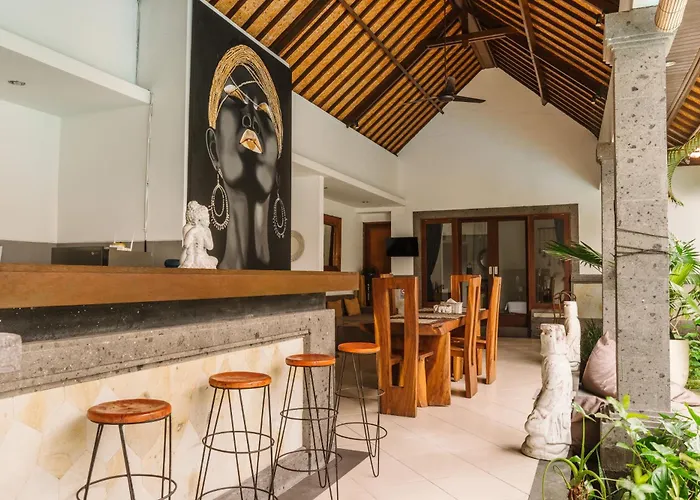 Linda Canggu-fast Wifi, Pool, 3 Min To Finns