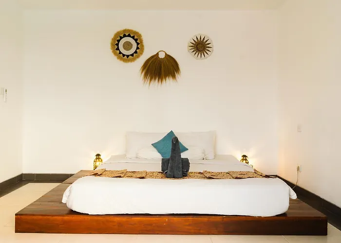 Linda Canggu-fast Wifi, Pool, 3 Min To Finns