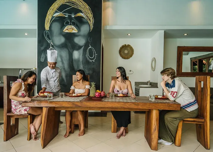 Linda Canggu-fast Wifi, Pool, 3 Min To Finns Canggu