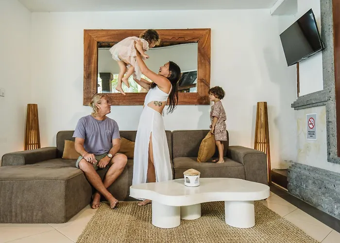 Villa Linda Canggu-fast Wifi, Pool, 3 Min To Finns *